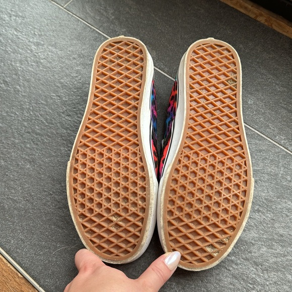 Vans Classic Slip-On Shoes in Rainbow Leopard - Picture 6 of 6